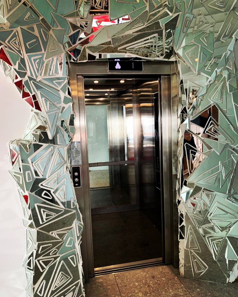 GOING UP in the funky new lift @myconianavaton #newhotelmykonos @mykonos Bentleys back to work on an event in Mykonos #goodtobeback @bentleys_entertainments_ltd @peregrinearmstrongjones
